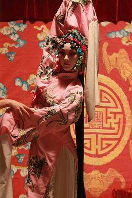 飯桌上張開腿給公